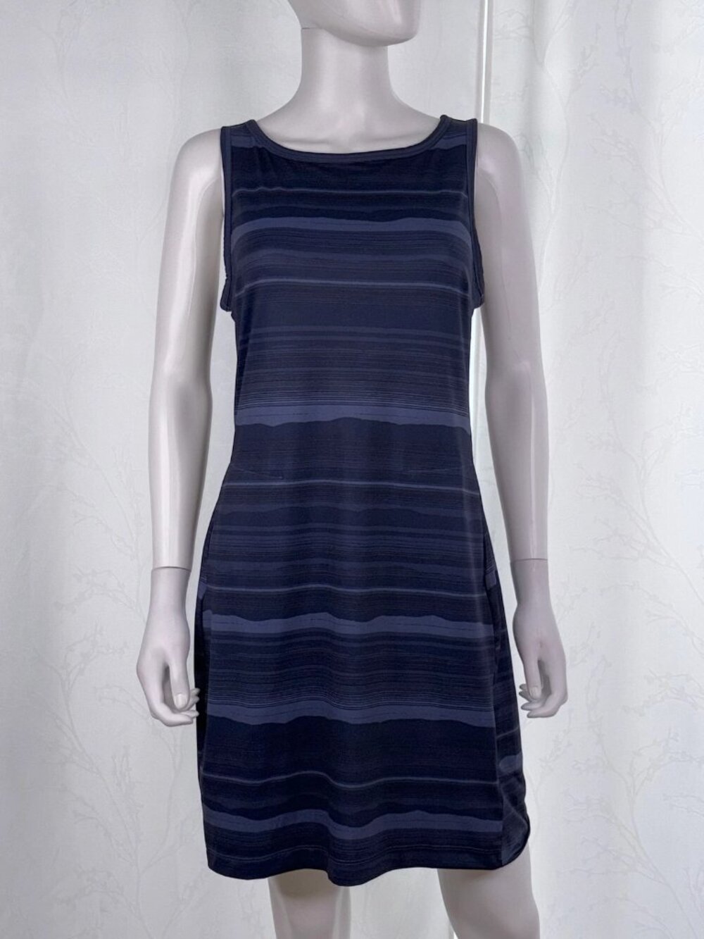 COLUMBIA women's sleeveless summer dress small